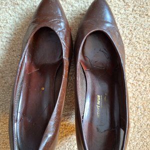 Women's Pumps - Wide Width